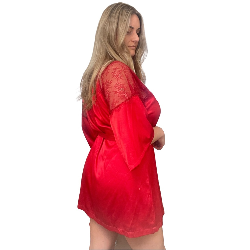 Victorias Secret M/L Satin Robe